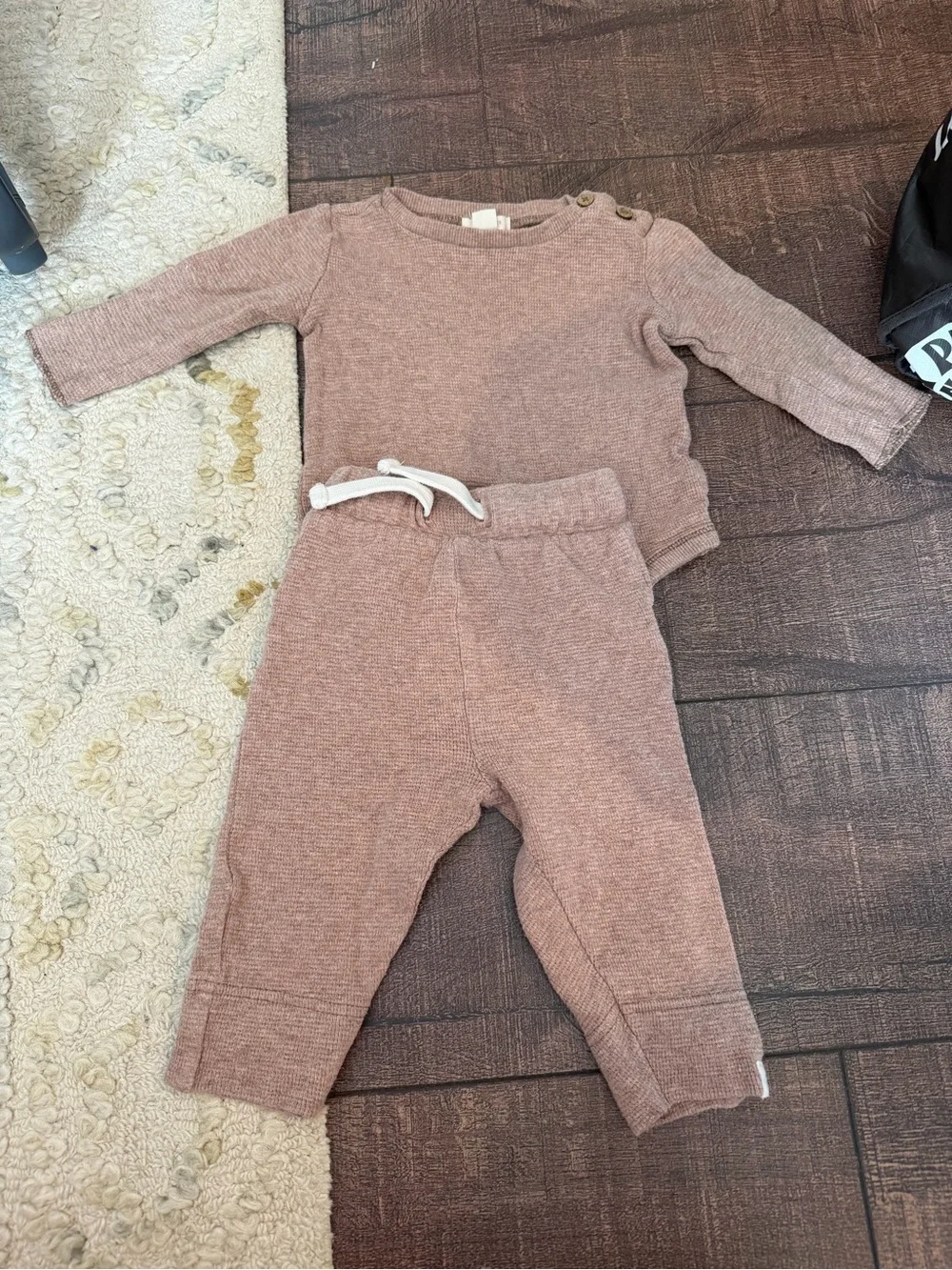 Burt’s Bees Baby Organic Waffle Knit 2 Piece Set Brown Tan 0-3M